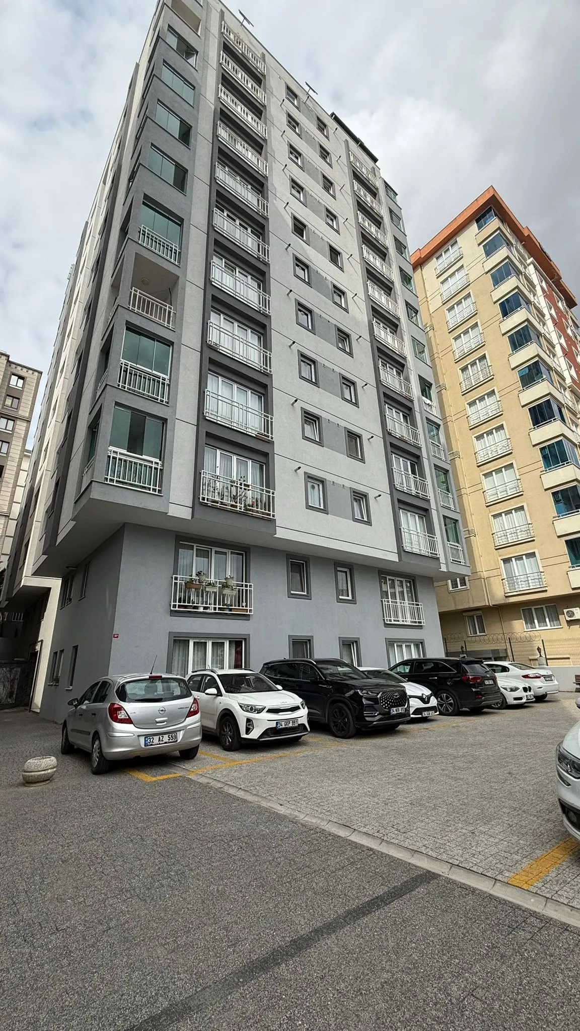 ÜMRANİYE ESENEVLER SİTESİ 9.KAT DUBLEKS 4+1TERAS BALKONLU DAİRE